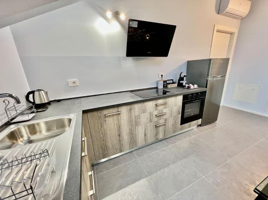 Apartamento Prestigioso Attico A Passo Duomo By Revenue House Casale Monferrato Exterior foto